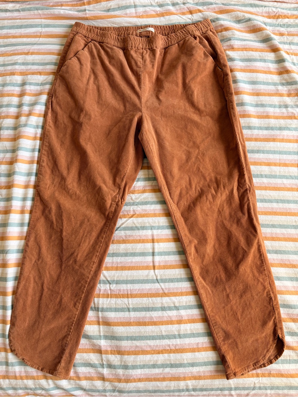 Marine Layer Saturday Slim Straight Corduroy Pants XL Rust Drawstring